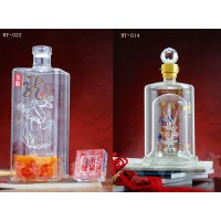 青海船瓶企业/宏艺玻璃制品厂价定制内置酒瓶